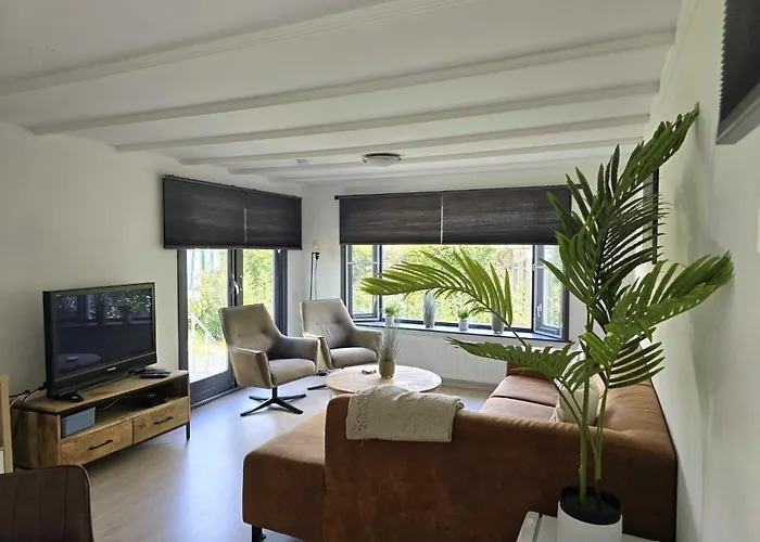 In The Dancing Forest Vakantiehuis *