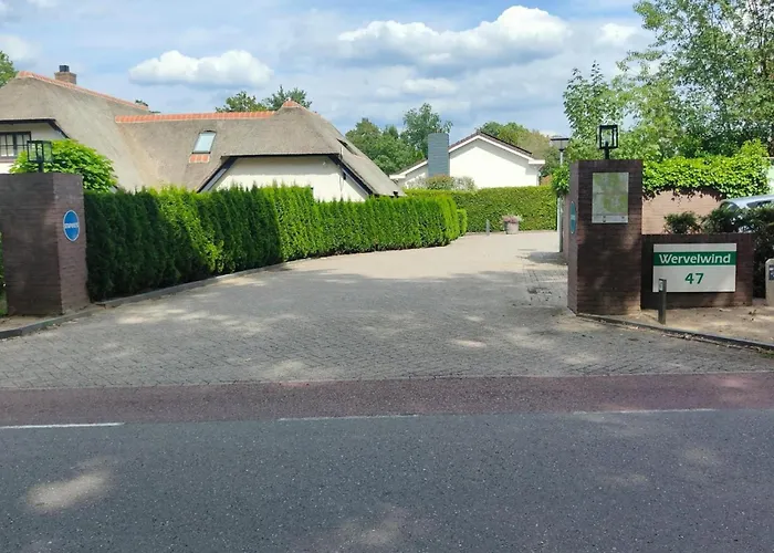 Σπίτι διακοπών In The Dancing Forest *